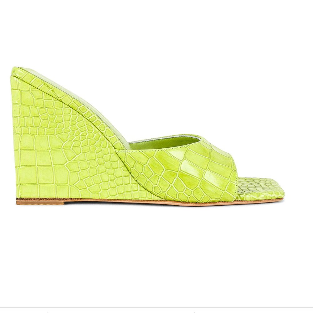 Nancy Heel - Raye - lime green- never worn